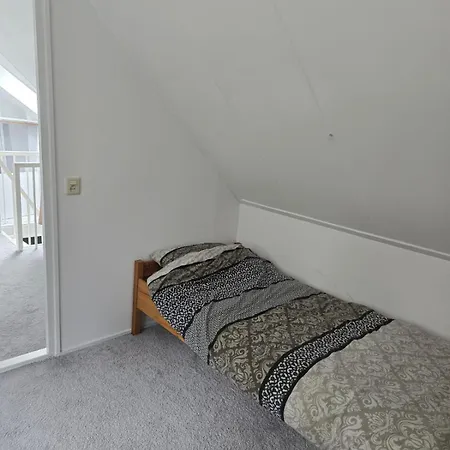 Woonboerderij Met Ruime Tuin וילה