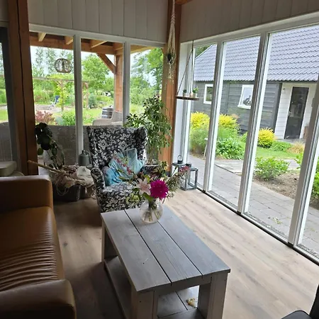 Villa Woonboerderij Met Ruime Tuin *