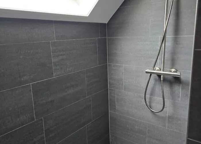 Woonboerderij Met Ruime Tuin *