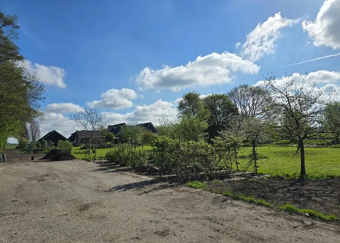 Woonboerderij Met Ruime Tuin