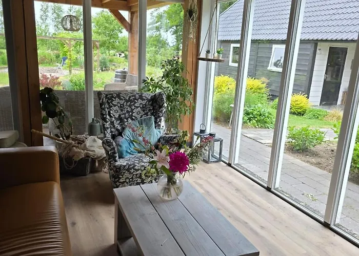 Villa Woonboerderij Met Ruime Tuin *