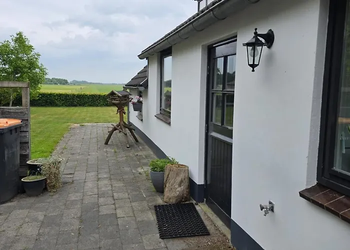 Woonboerderij Met Ruime Tuin * Hattem