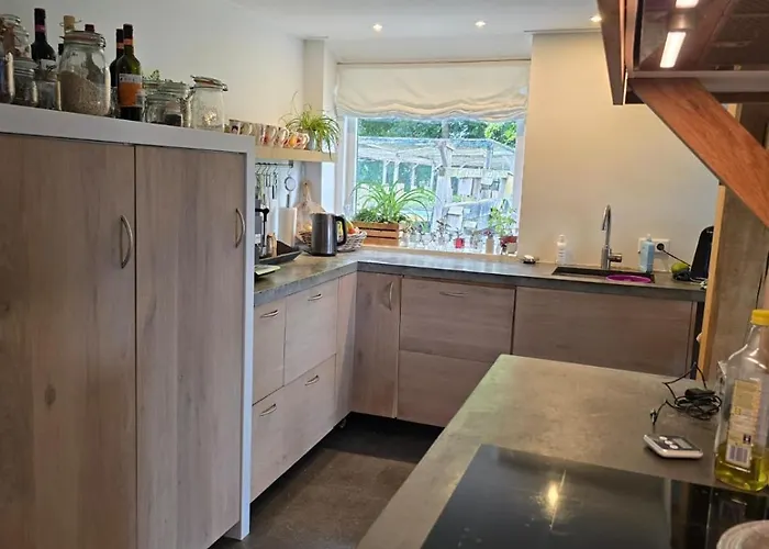 Woonboerderij Met Ruime Tuin